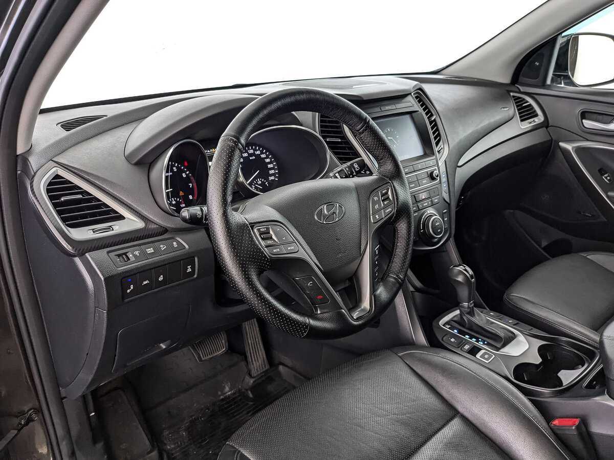 Hyundai Santa Fe 2017 года с пробегом. Фото: #10