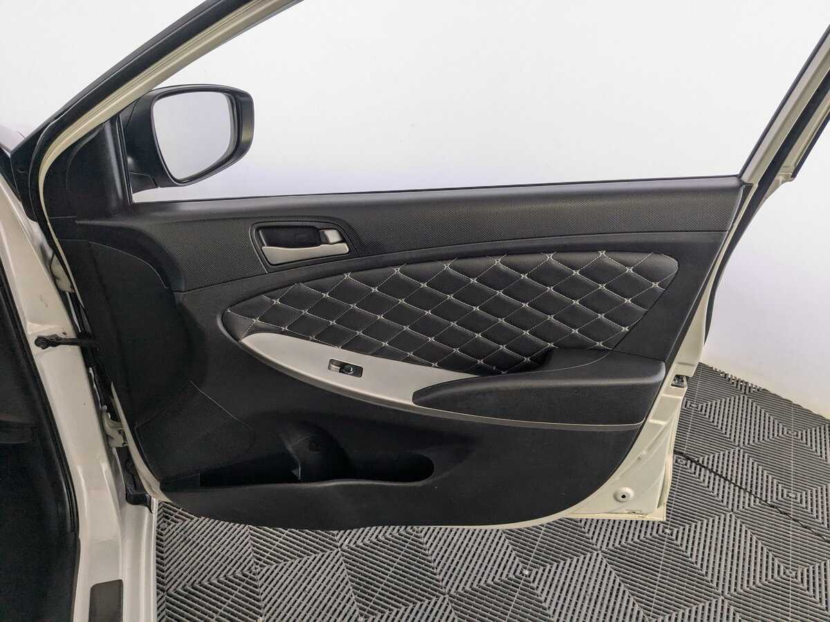 Hyundai Solaris 2015 года с пробегом. Фото: #19