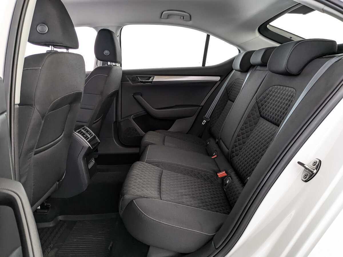 Skoda Superb 2021 года с пробегом. Фото: #13