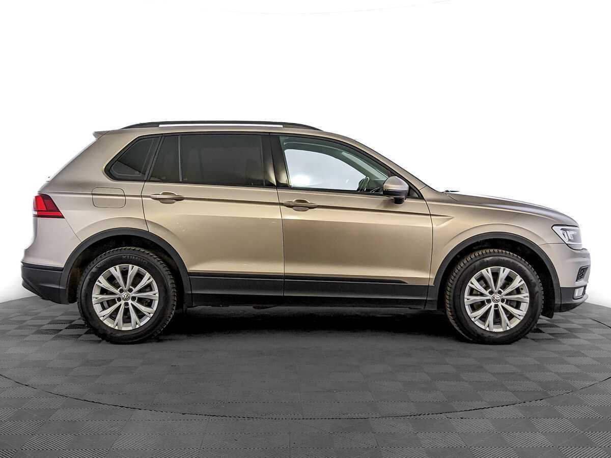 Volkswagen Tiguan 2020 года с пробегом. Фото: #3