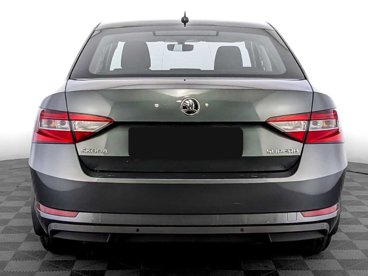 Skoda Superb 2019 года с пробегом. Фото: #5