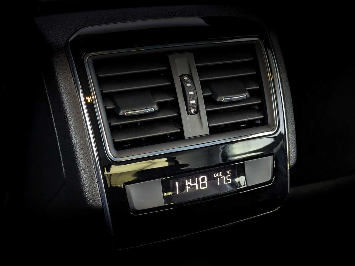 Skoda Superb 2019 года с пробегом. Фото: #23