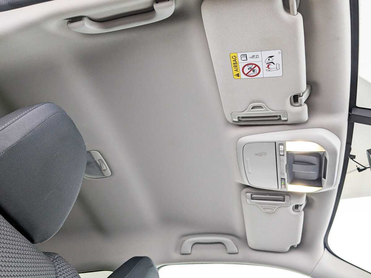 Subaru Forester 2019 года с пробегом. Фото: #18