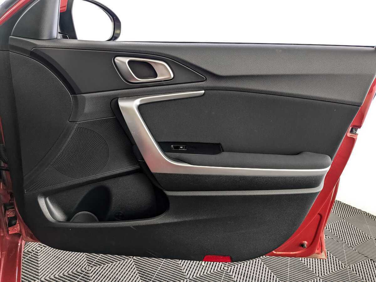 Kia Ceed 2021 года с пробегом. Фото: #20