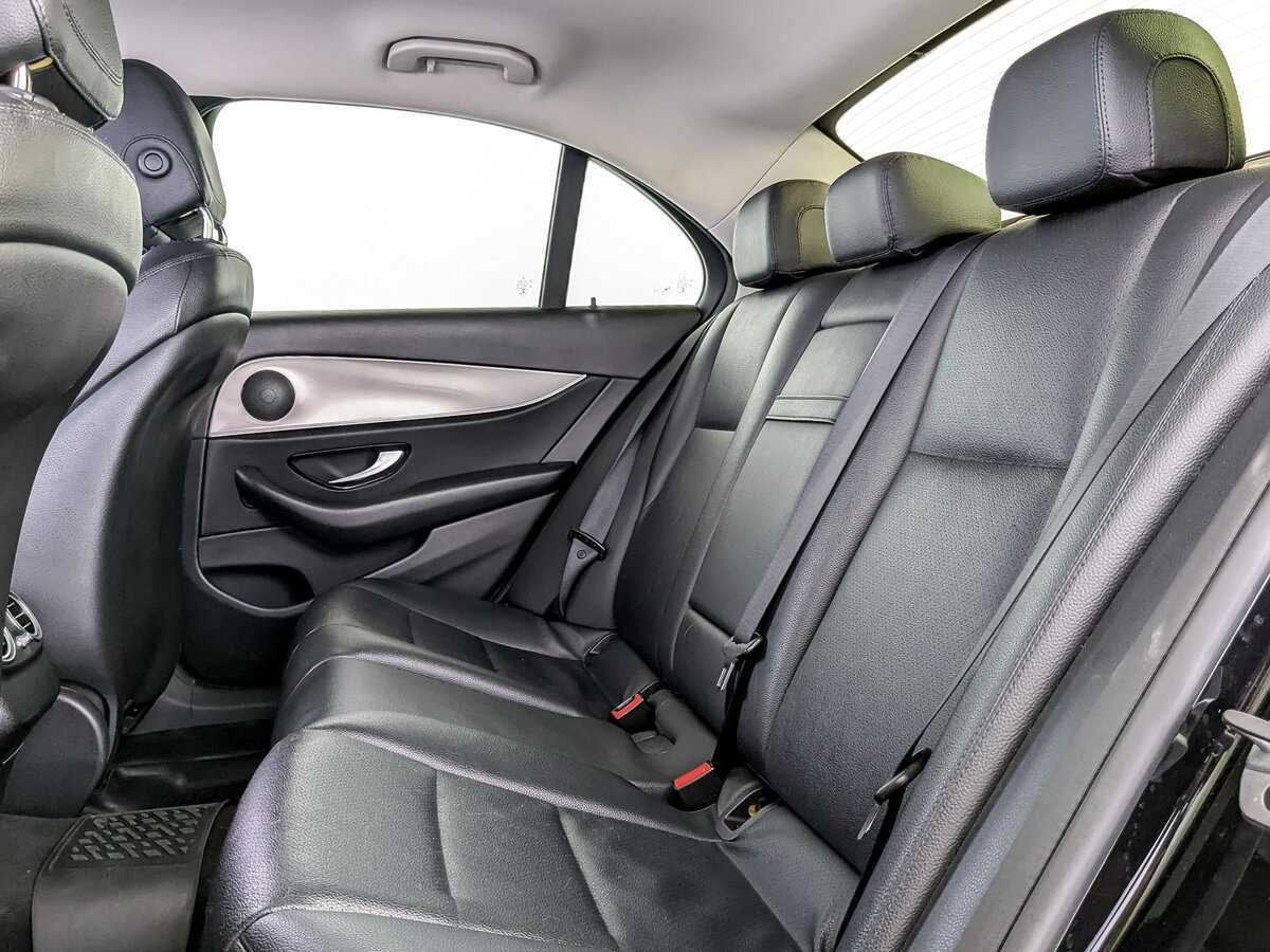 Mercedes-Benz E-Класс 2018 года с пробегом. Фото: #9