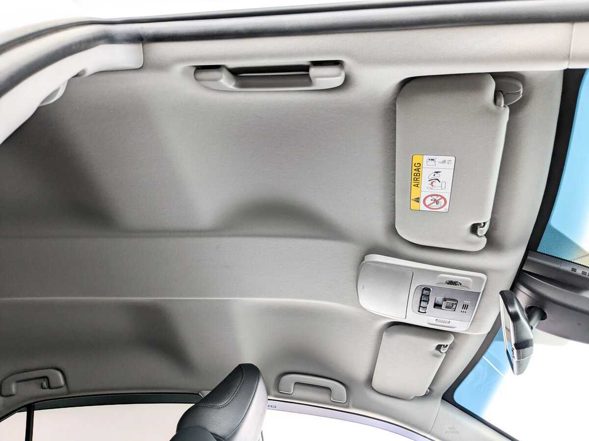 Toyota Camry 2021 года с пробегом. Фото: #18