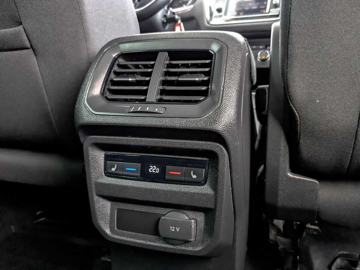 Volkswagen Tiguan 2018 года с пробегом. Фото: #22