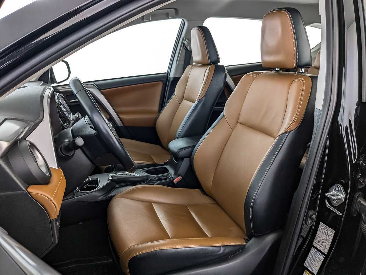 Toyota RAV4 2017 года с пробегом. Фото: #15