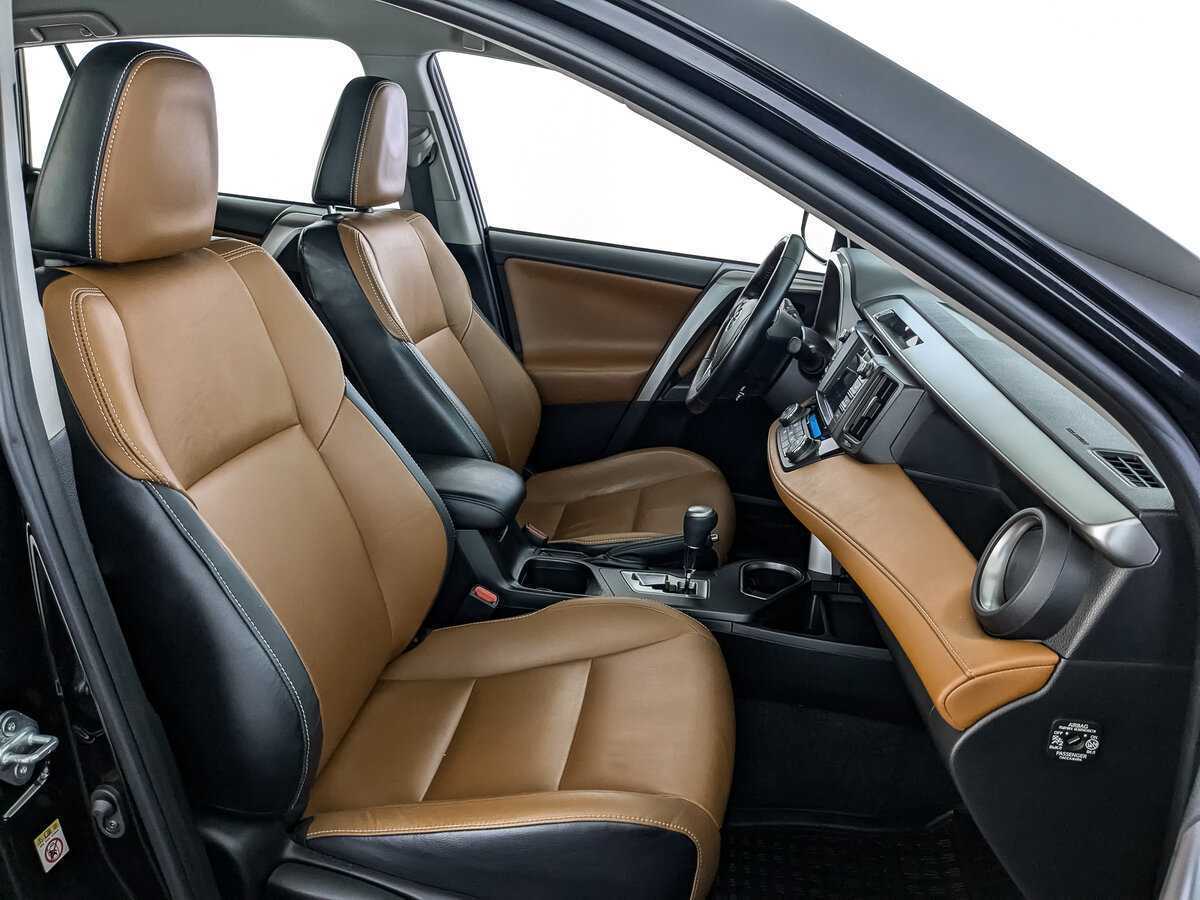 Toyota RAV4 2017 года с пробегом. Фото: #19