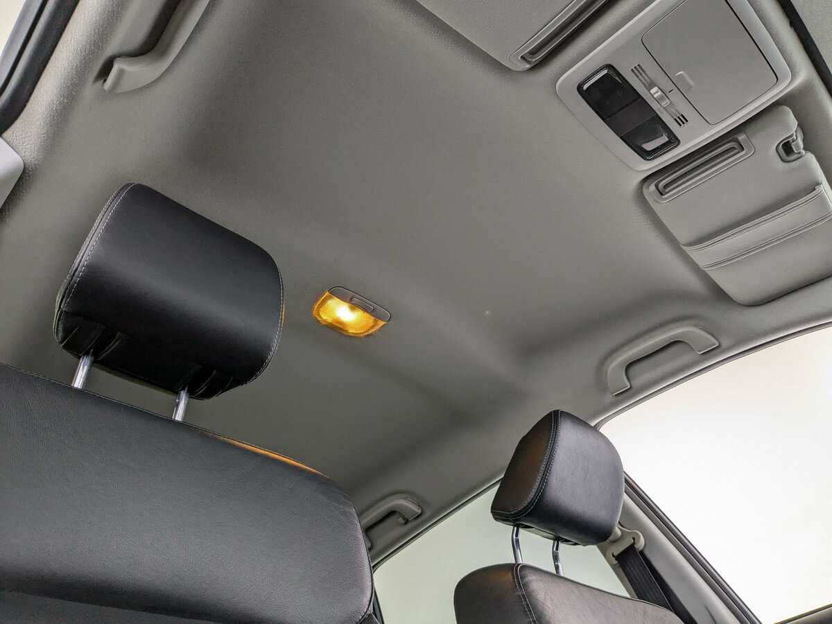 Subaru Forester 2015 года с пробегом. Фото: #18