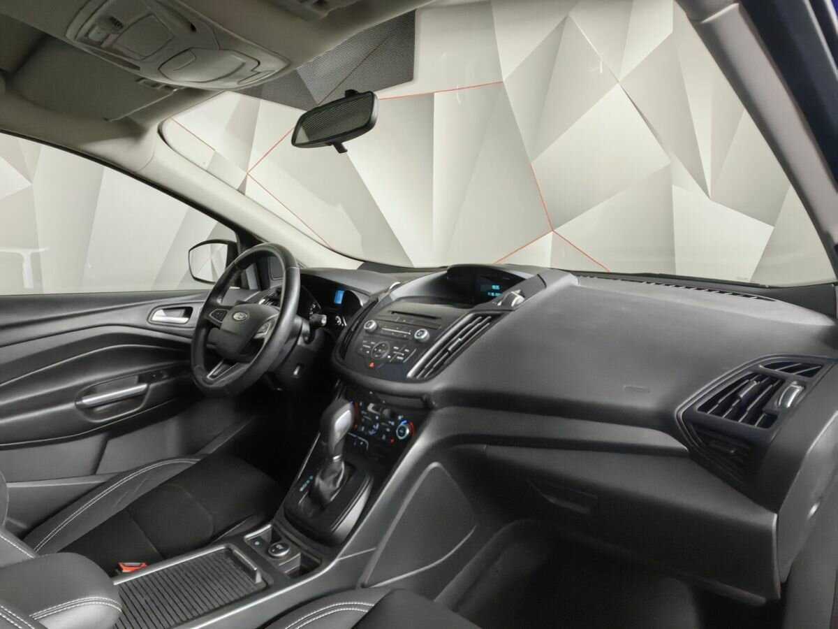 Ford Kuga 2018 года с пробегом. Фото: #8