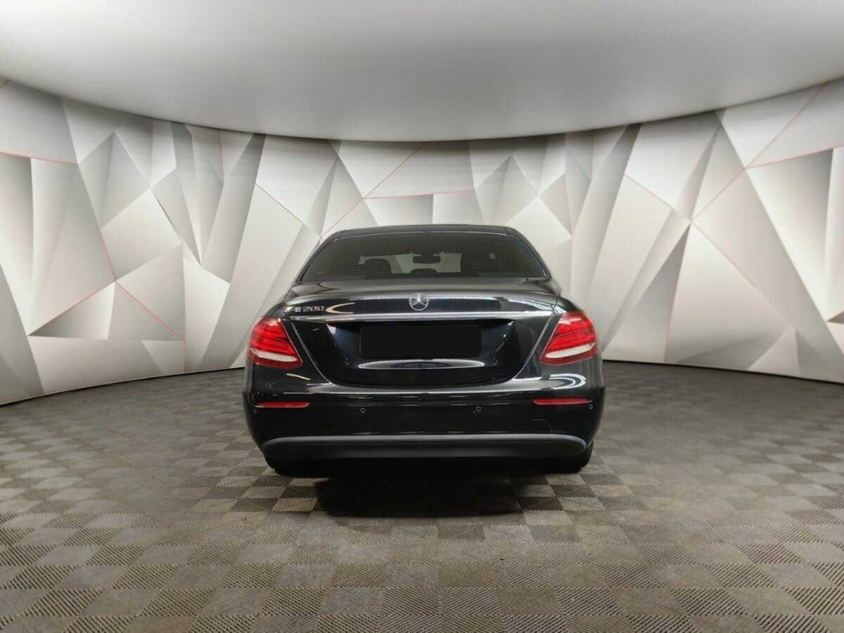 Mercedes-Benz E-Класс 2016 года с пробегом. Фото: #7