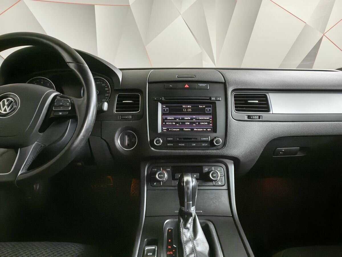 Volkswagen Touareg 2012 года с пробегом. Фото: #9