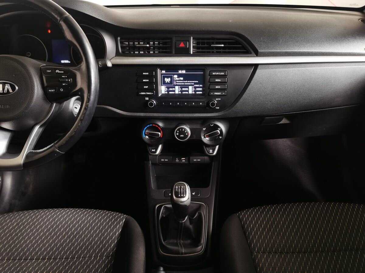 Kia Rio 2018 года с пробегом. Фото: #10