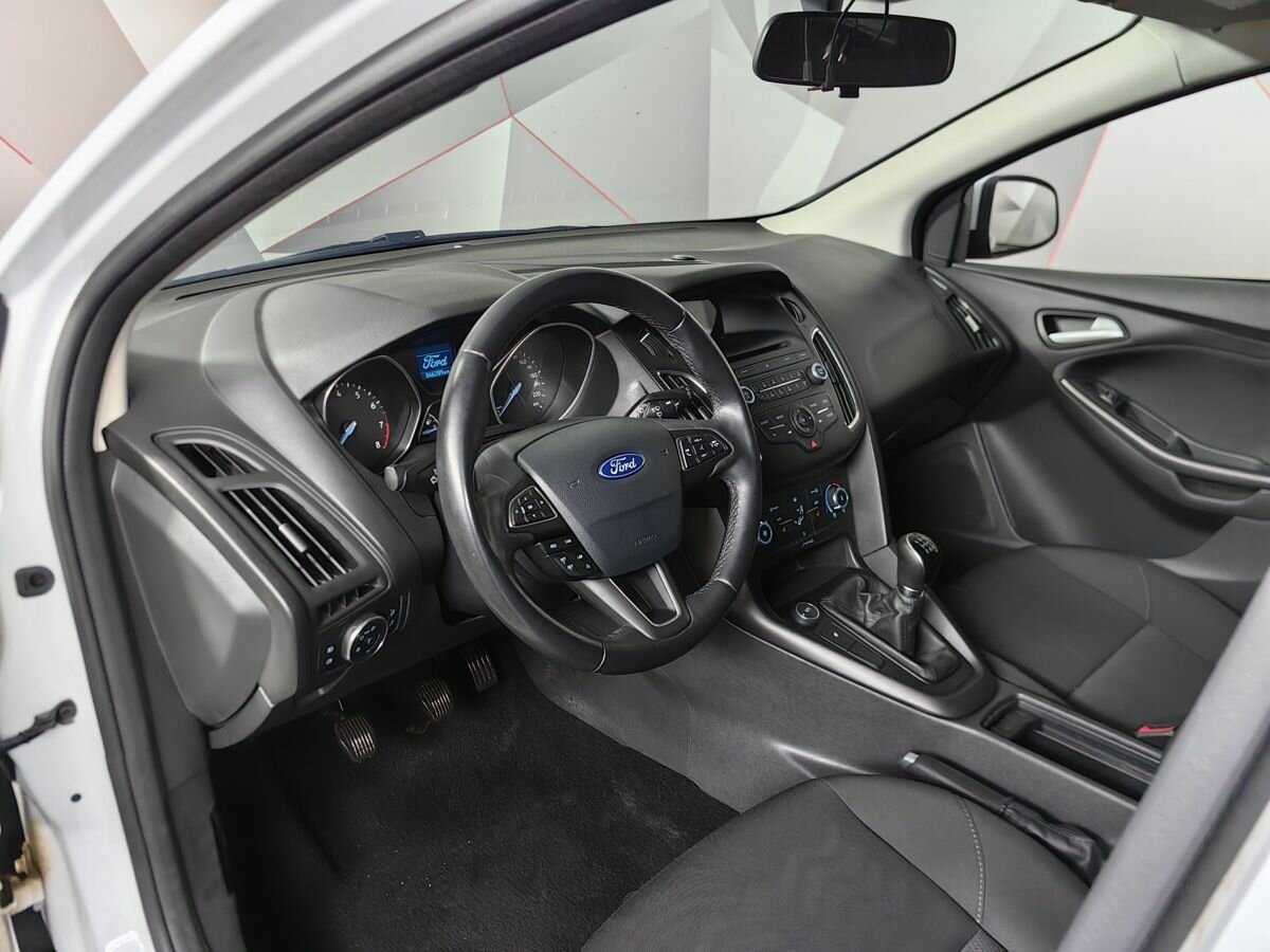 Ford Focus 2019 года с пробегом. Фото: #13