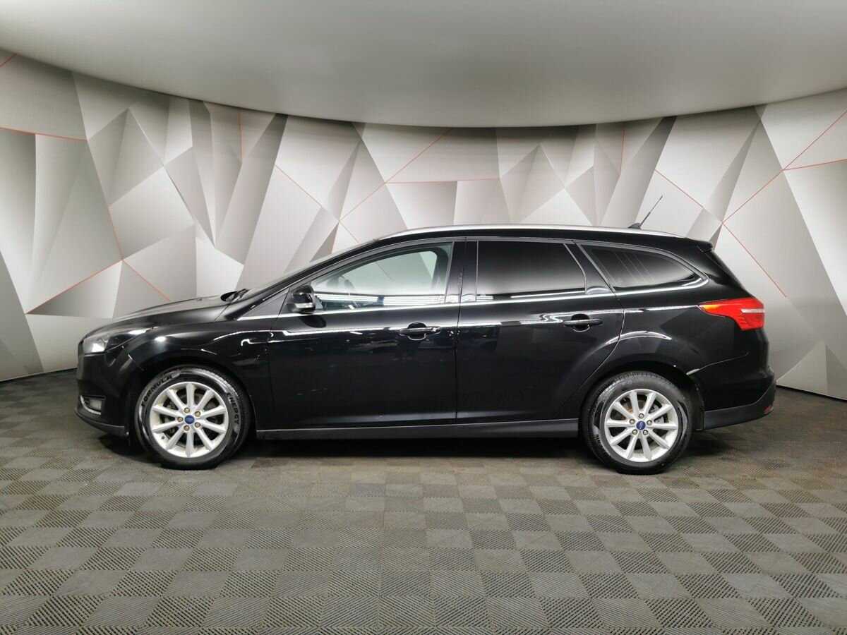 Ford Focus 2018 года с пробегом. Фото: #4