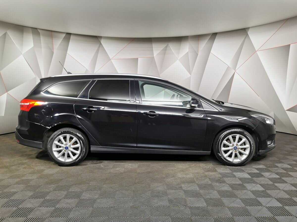 Ford Focus 2018 года с пробегом. Фото: #5