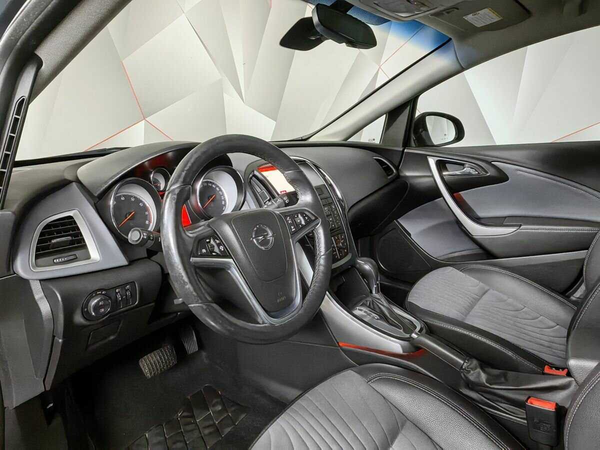 Opel Astra 2014 года с пробегом. Фото: #13