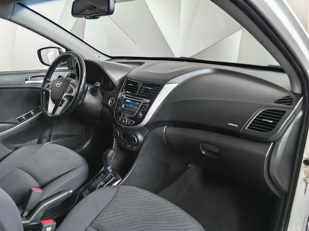 Hyundai Solaris 2014 года с пробегом. Фото: #8