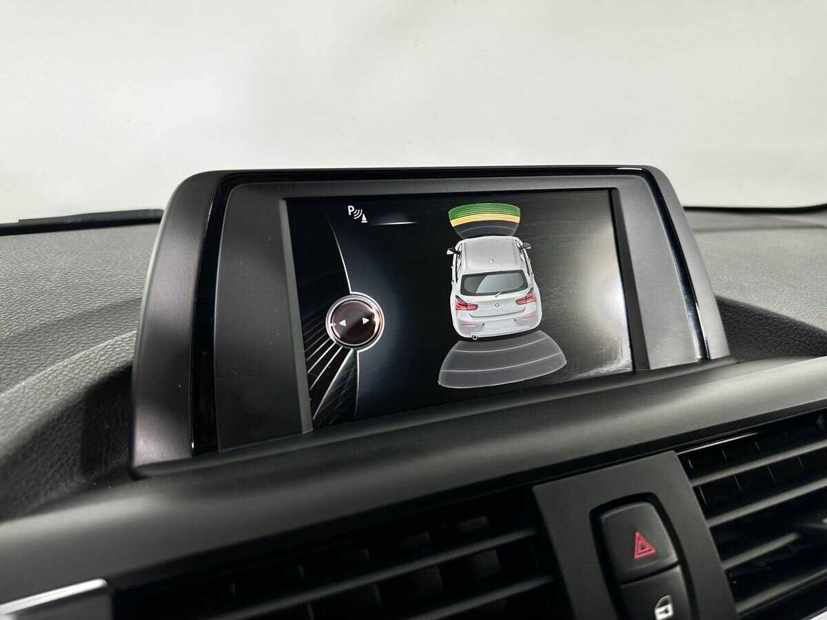 BMW 1 серии 2017 года с пробегом. Фото: #12