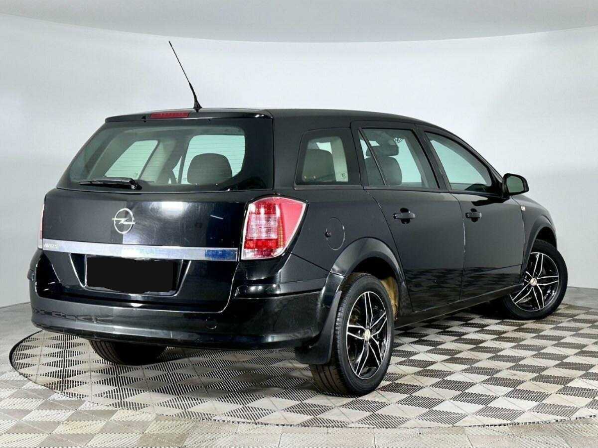 Opel Astra 2014 года с пробегом. Фото: #1