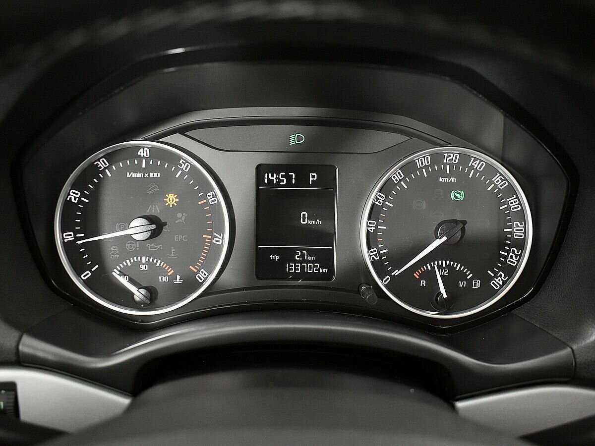 Skoda Octavia 2012 года с пробегом. Фото: #11