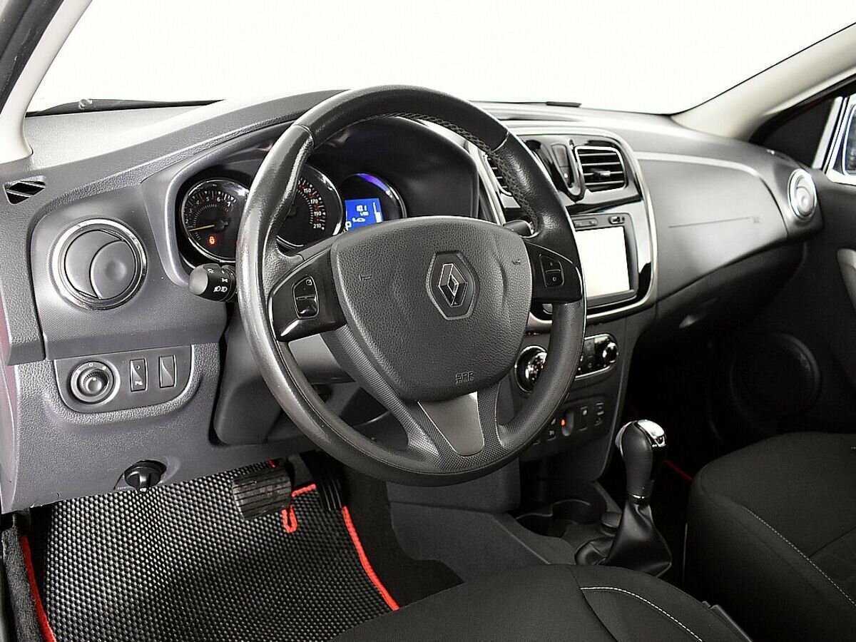Renault Sandero 2017 года с пробегом. Фото: #6