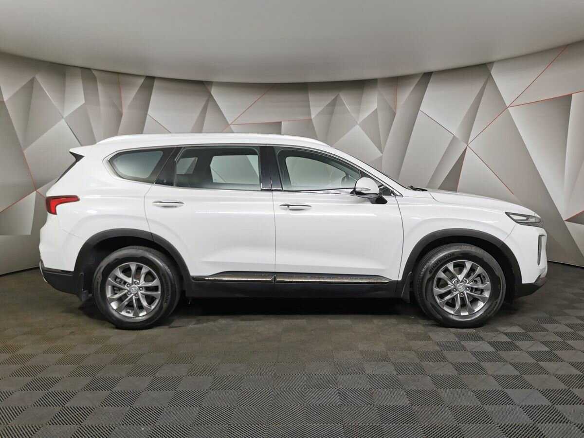 Hyundai Santa Fe 2019 года с пробегом. Фото: #5