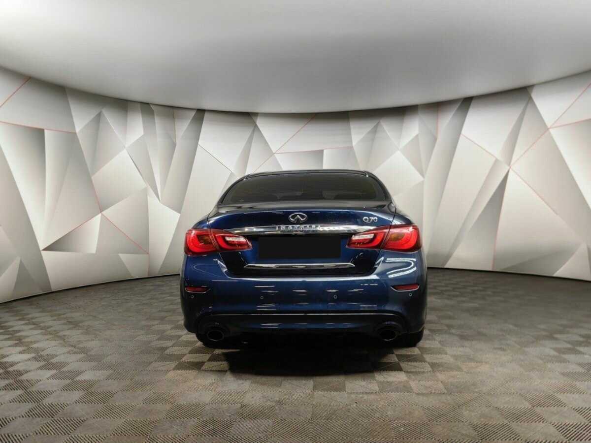 Infiniti Q70 2016 года с пробегом. Фото: #7
