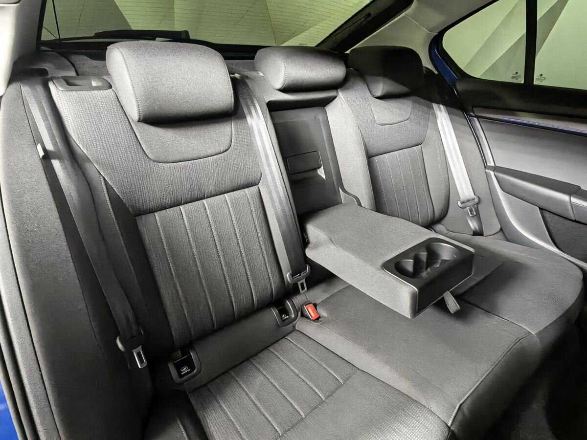 Skoda Octavia 2019 года с пробегом. Фото: #12