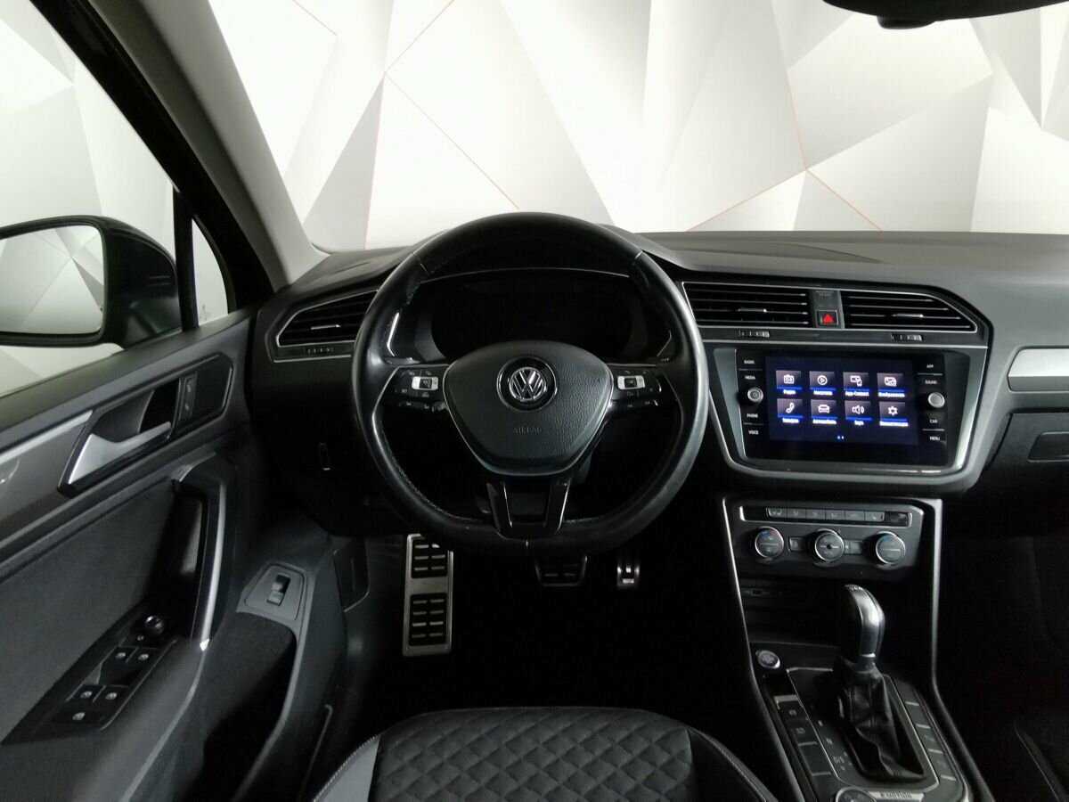 Volkswagen Tiguan 2018 года с пробегом. Фото: #14