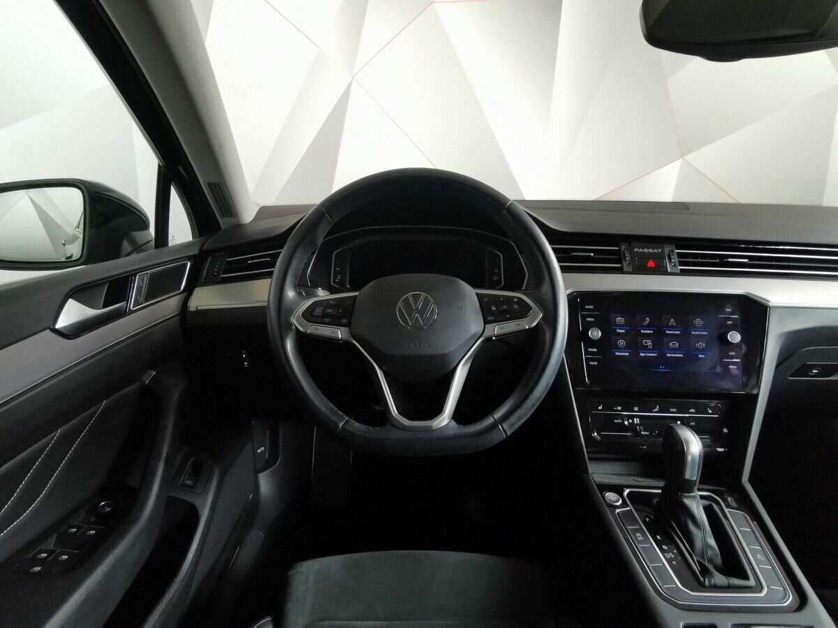 Volkswagen Passat 2021 года с пробегом. Фото: #13