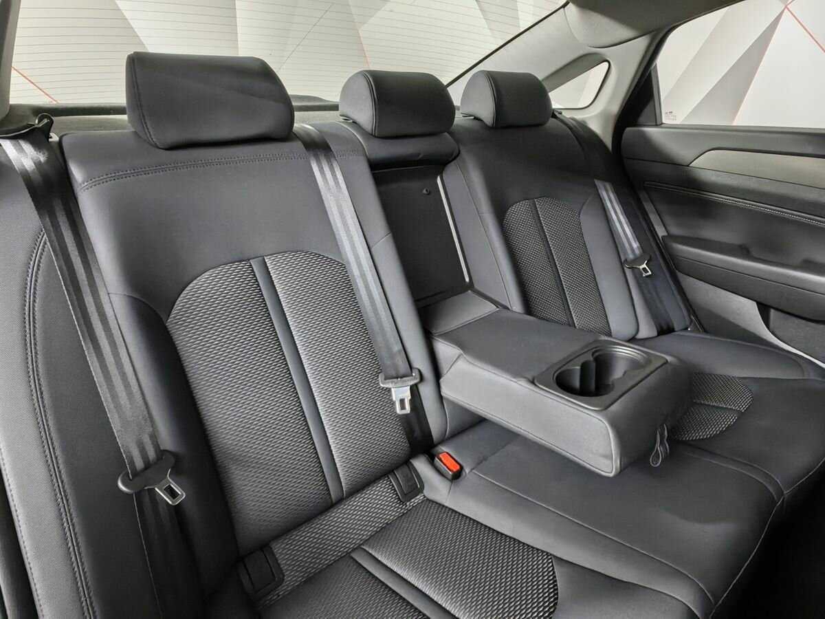 Hyundai Sonata 2018 года с пробегом. Фото: #12