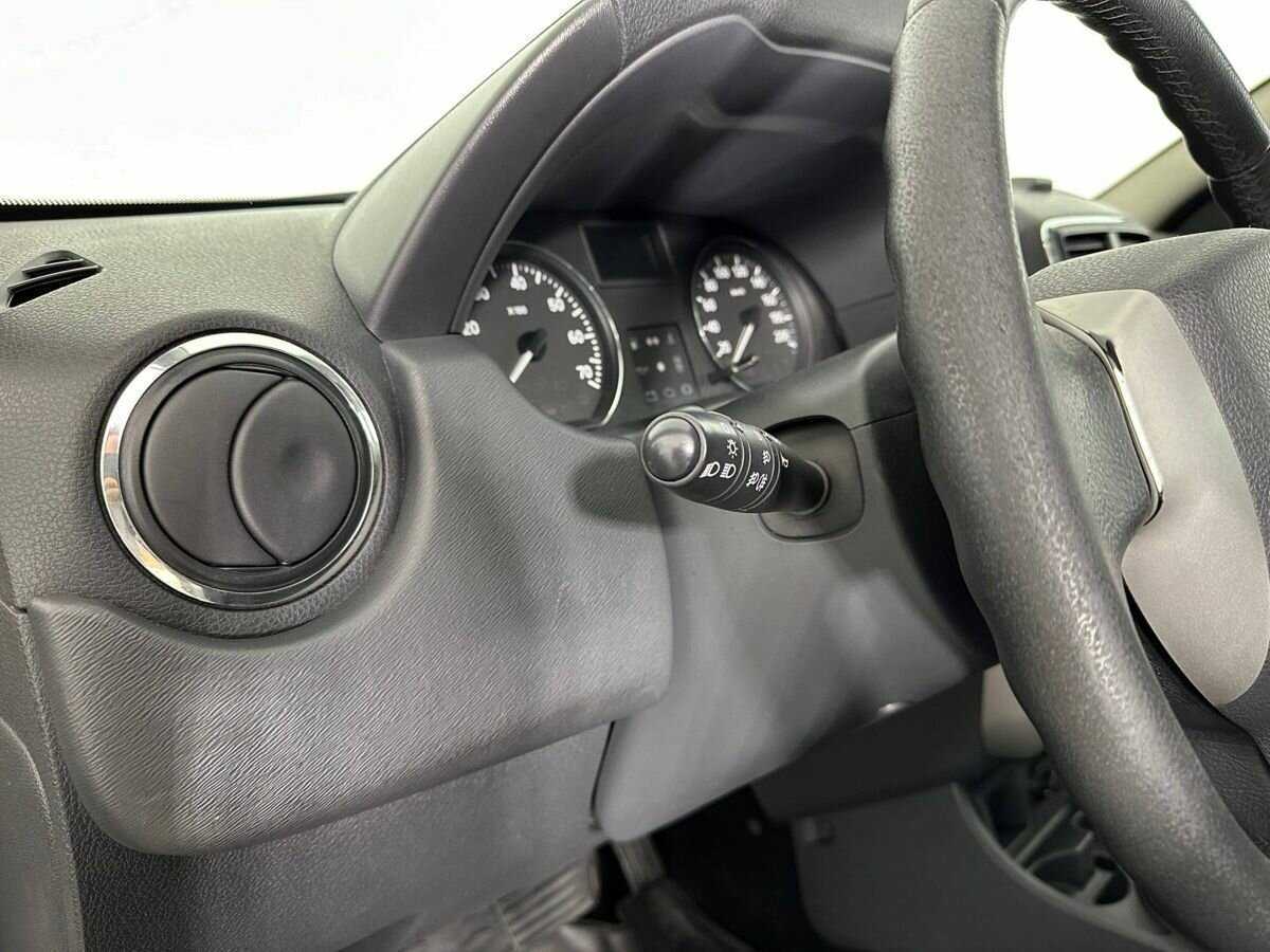 Nissan Terrano 2015 года с пробегом. Фото: #8