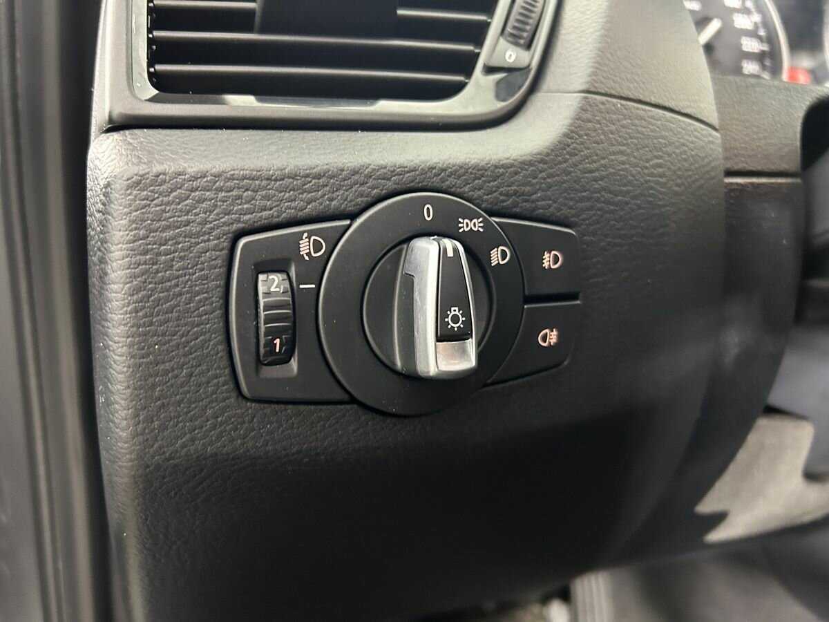 BMW X1 2013 года с пробегом. Фото: #7