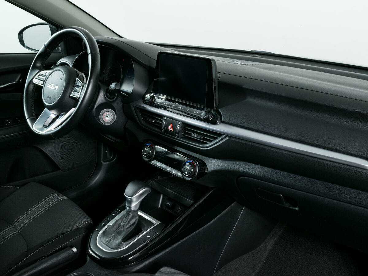 Kia Cerato 2022 года с пробегом. Фото: #8