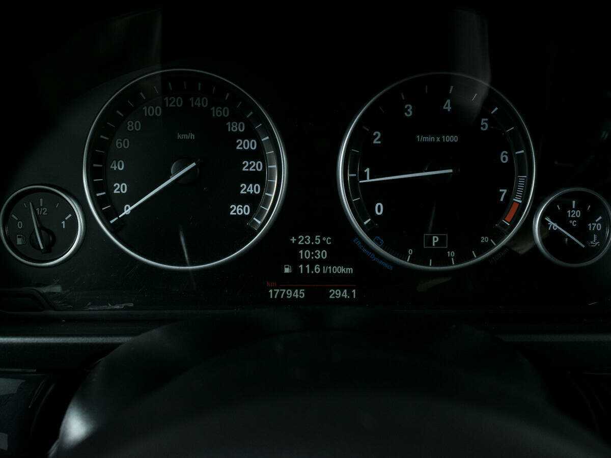 BMW 5 серии 2013 года с пробегом. Фото: #8