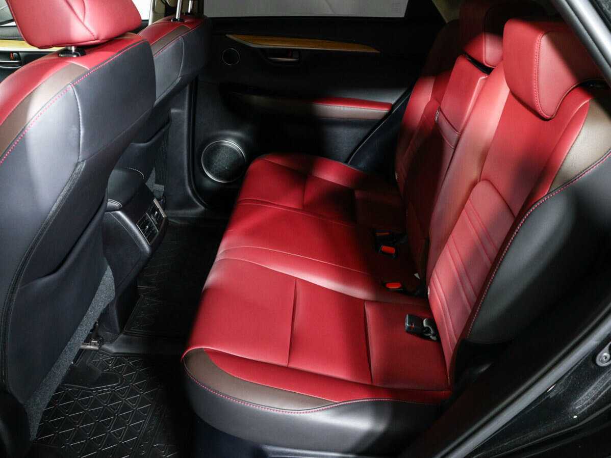 Lexus NX 2018 года с пробегом. Фото: #7