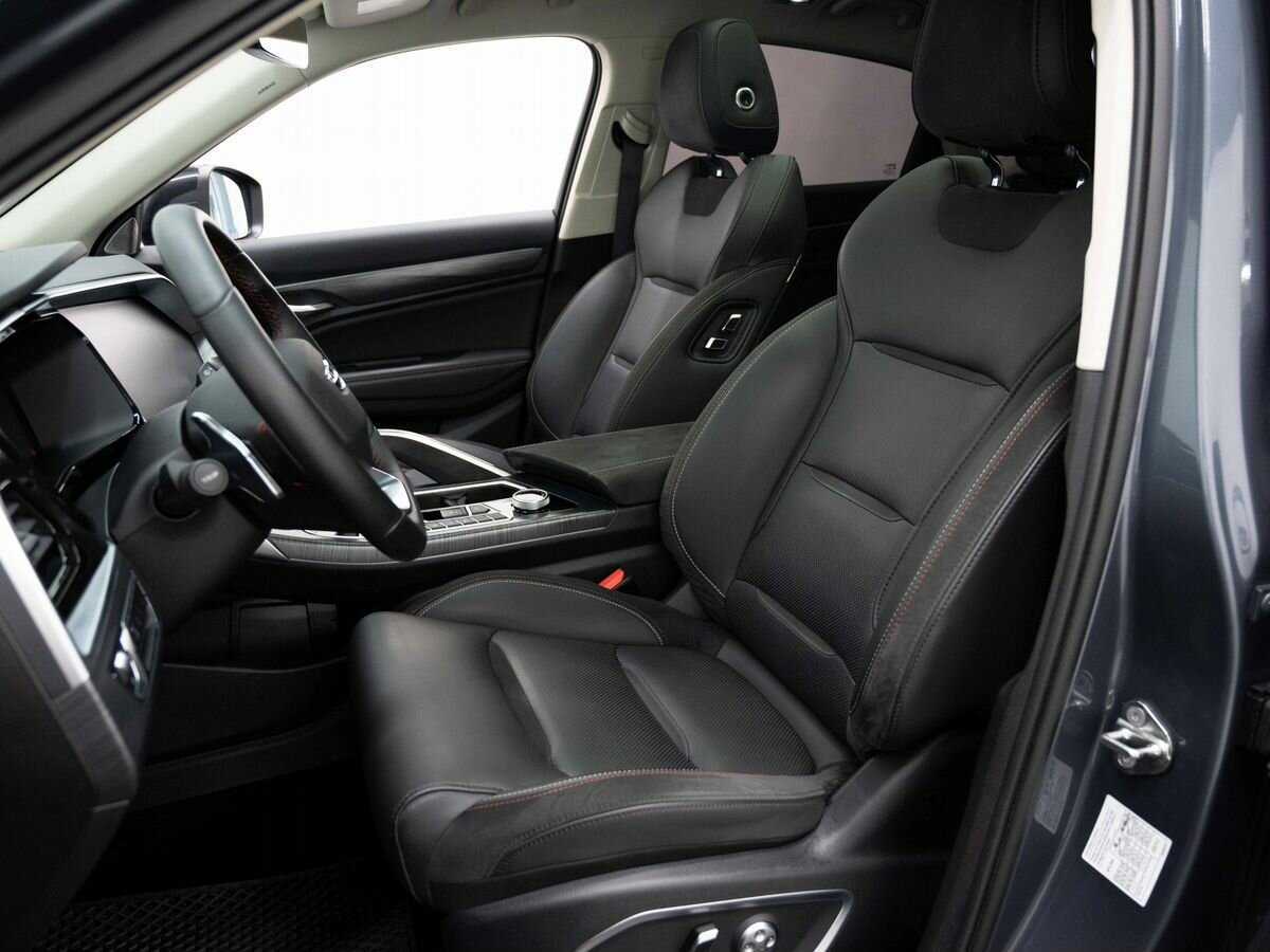 Geely Tugella 2022 года с пробегом. Фото: #7