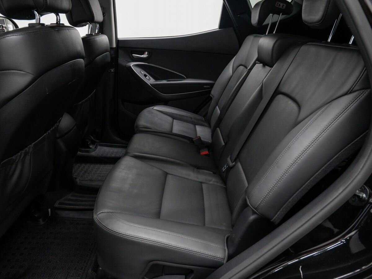 Hyundai Santa Fe 2017 года с пробегом. Фото: #12