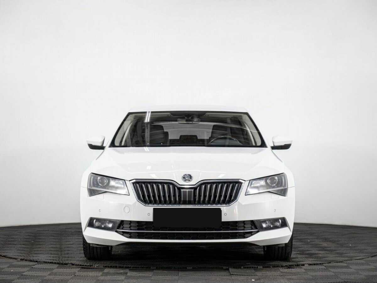 Skoda Superb 2018 года с пробегом. Фото: #1