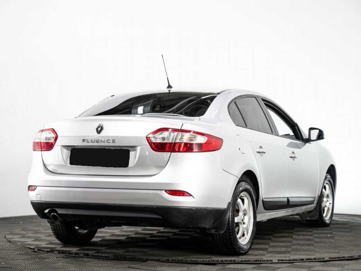Renault Fluence 2013 года с пробегом. Фото: #3