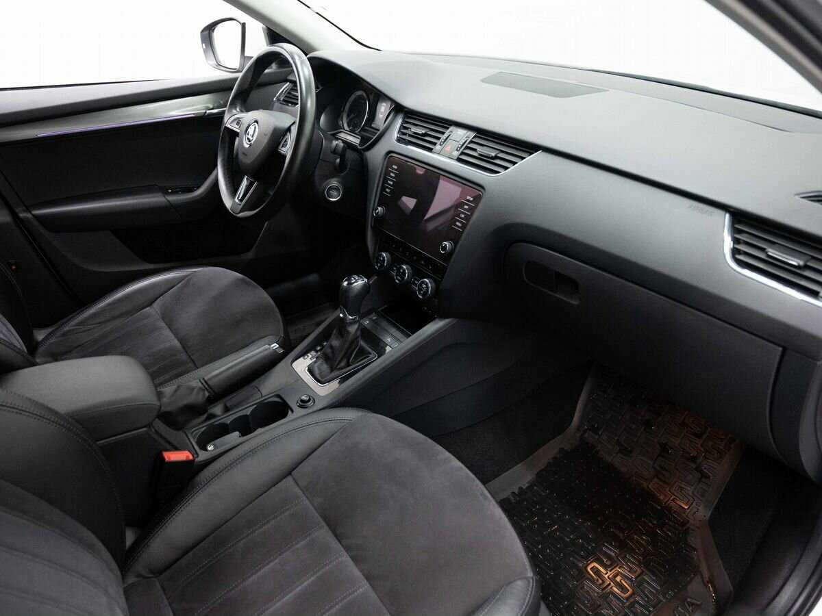 Skoda Octavia 2017 года с пробегом. Фото: #10