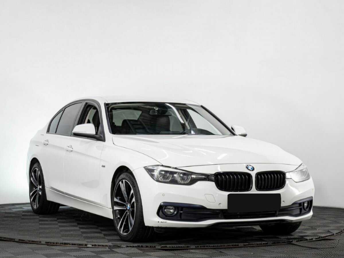 BMW 3 серии 2017 года с пробегом. Фото: #2