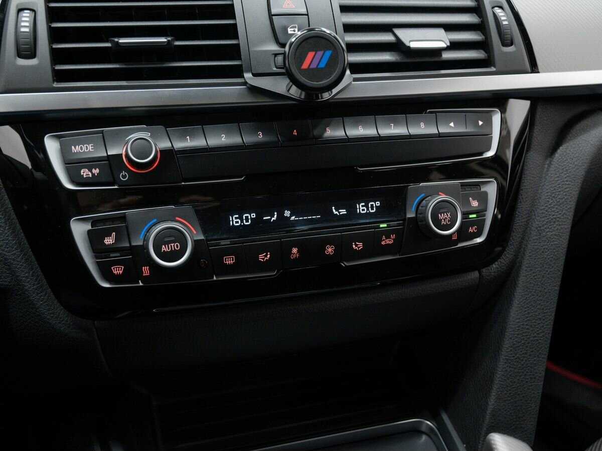 BMW 3 серии 2017 года с пробегом. Фото: #18