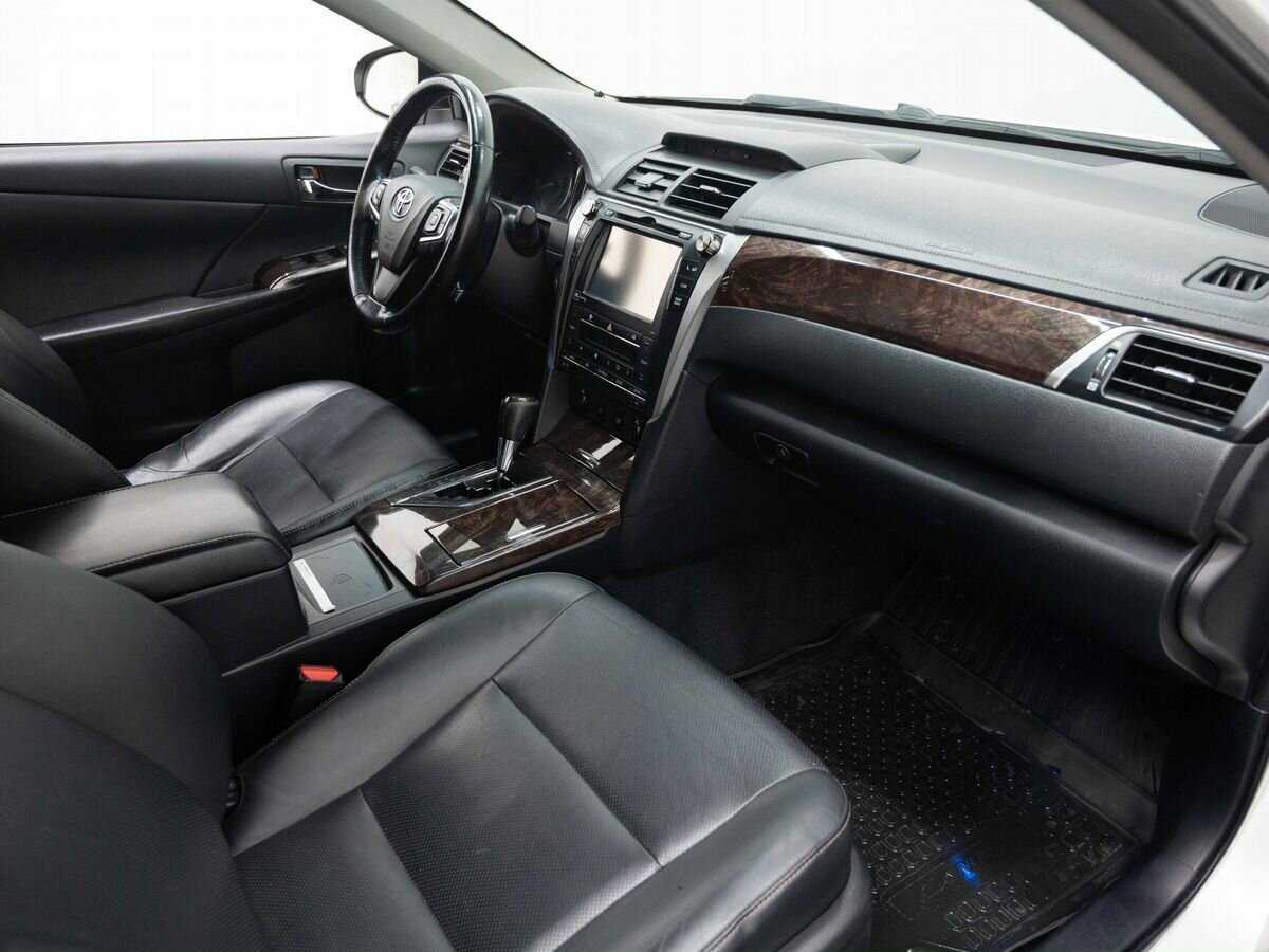 Toyota Camry 2014 года с пробегом. Фото: #10