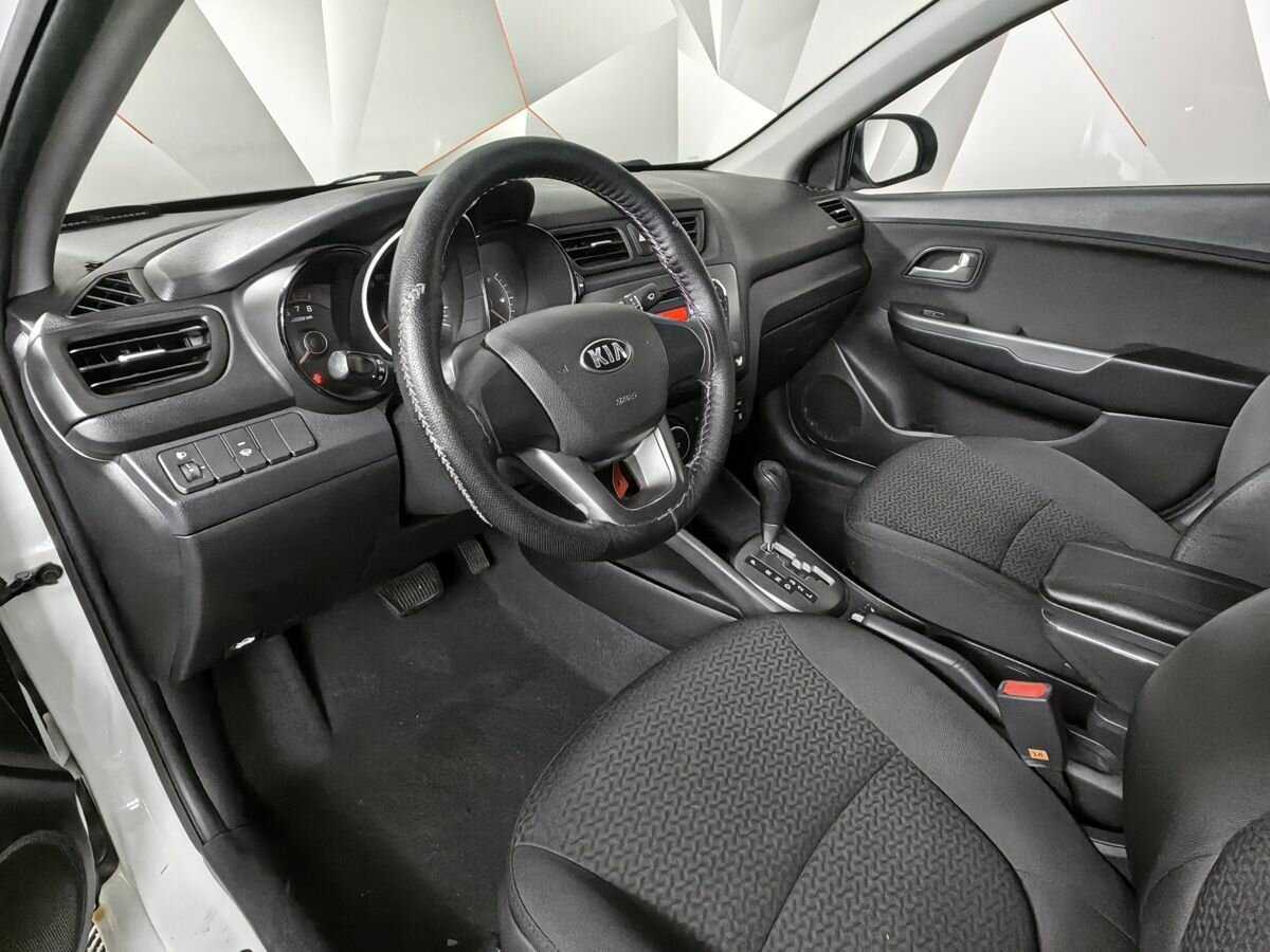 Kia Rio 2013 года с пробегом. Фото: #13
