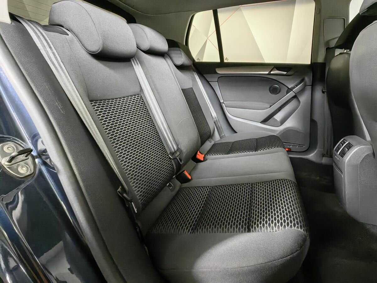 Volkswagen Golf 2012 года с пробегом. Фото: #11