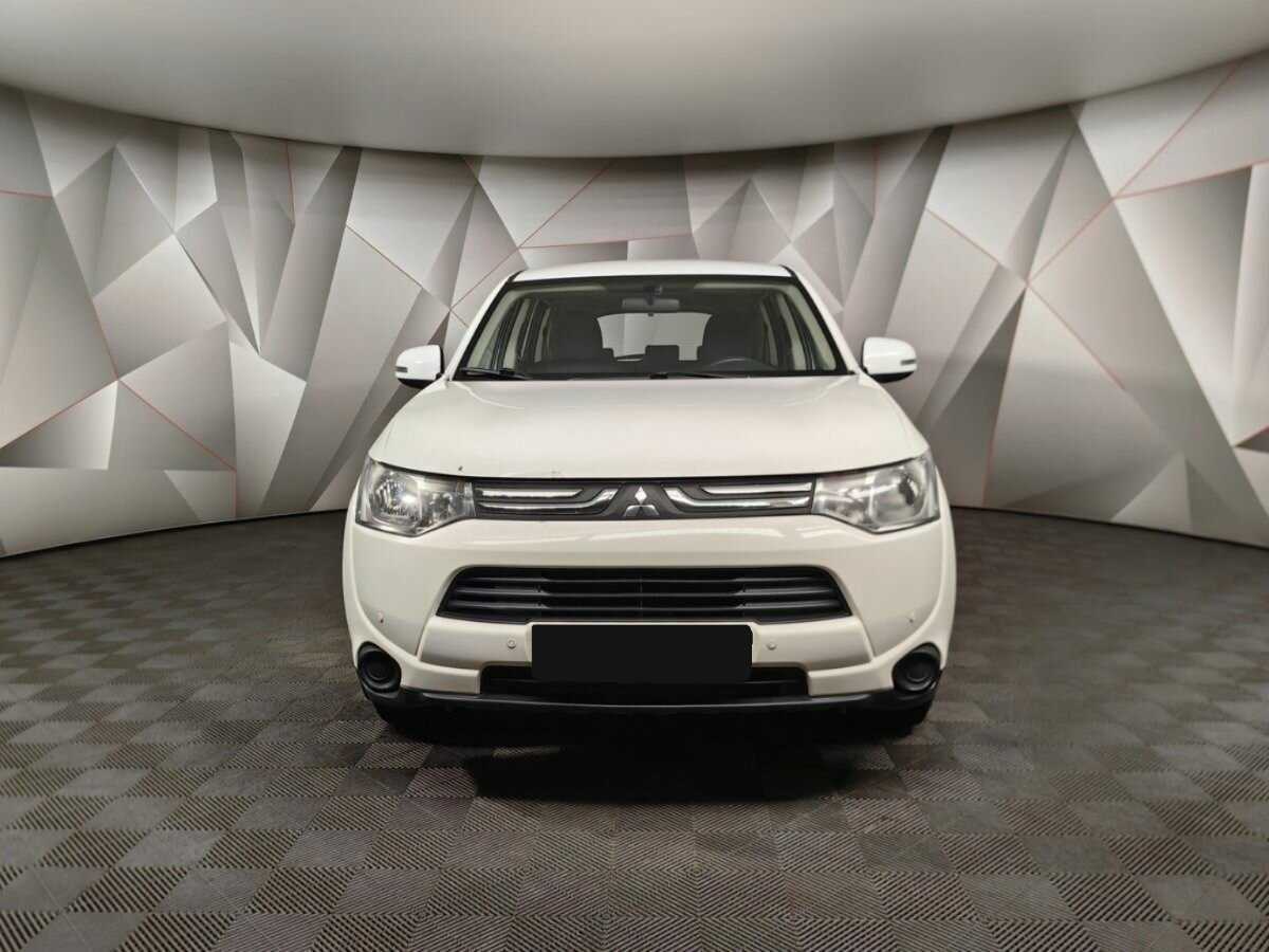 Mitsubishi Outlander 2012 года с пробегом. Фото: #6