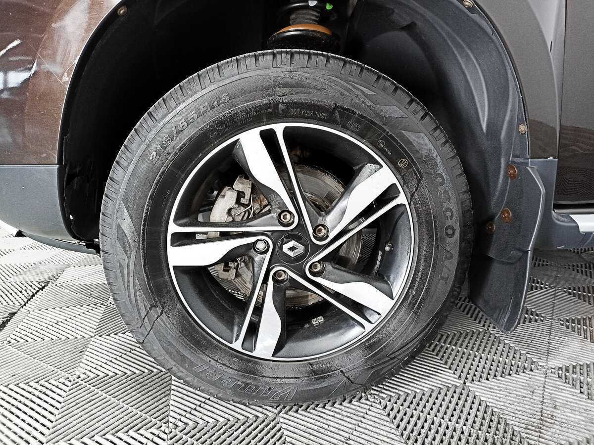 Б/У Рено Дастер 2016 года. Фото: #17